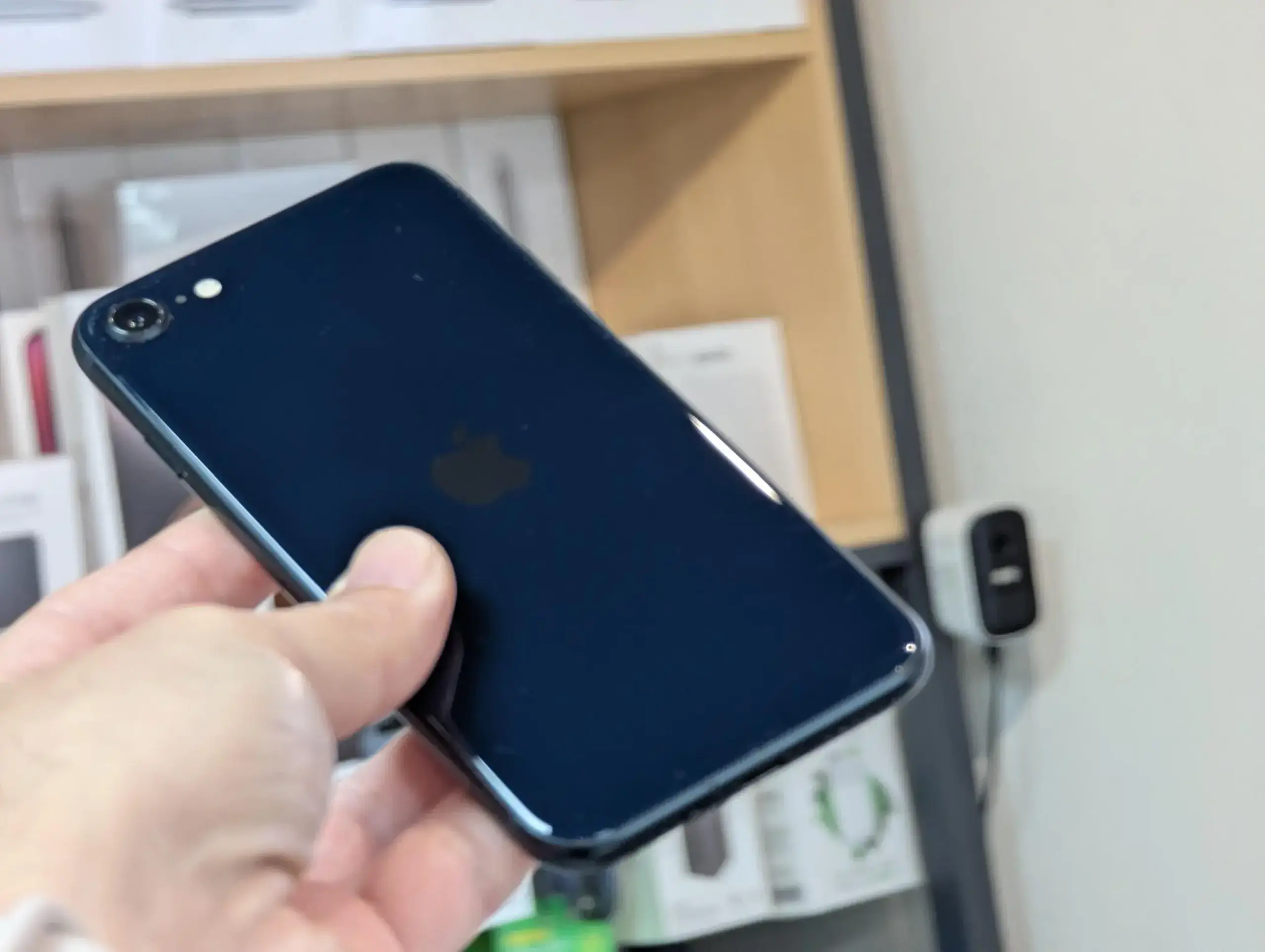 Apple iPhone SE 2022 | 64GB | Midnight | Baterie 91% | Grade B