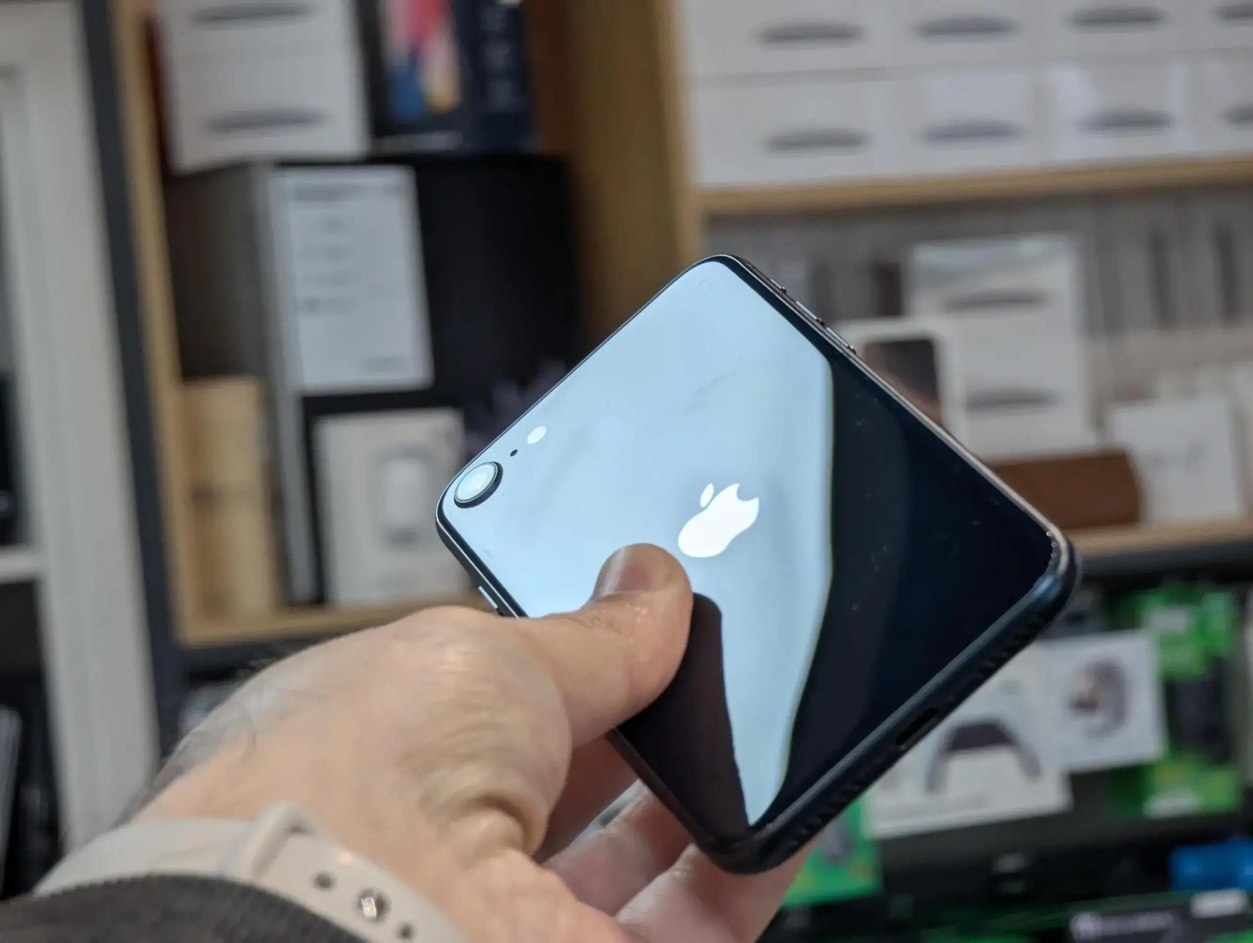 Apple iPhone SE 2022 | 64GB | Midnight | Baterie 100% | Grade B