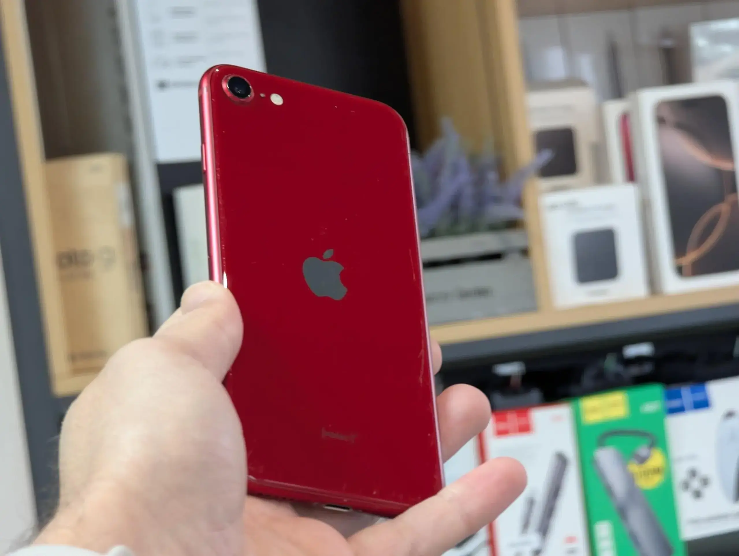 Apple iPhone SE 2022 | 64GB | Red | Baterie 80% | Grade C