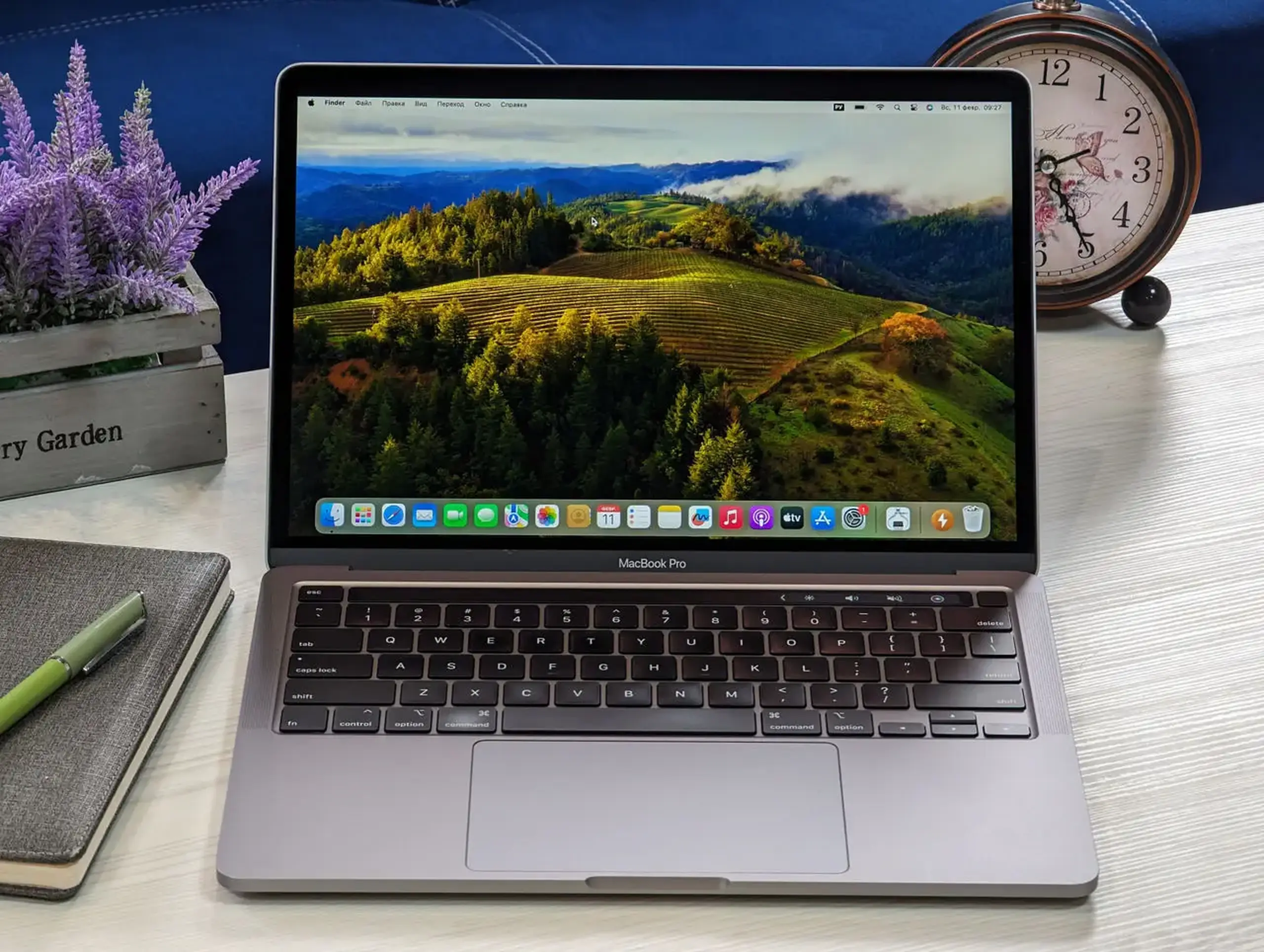 Apple MacBook Pro 13 (2020) | Core i7 2.3GHz | 32GB | SSD 512GB | 13.3″ Retina | Grade A
