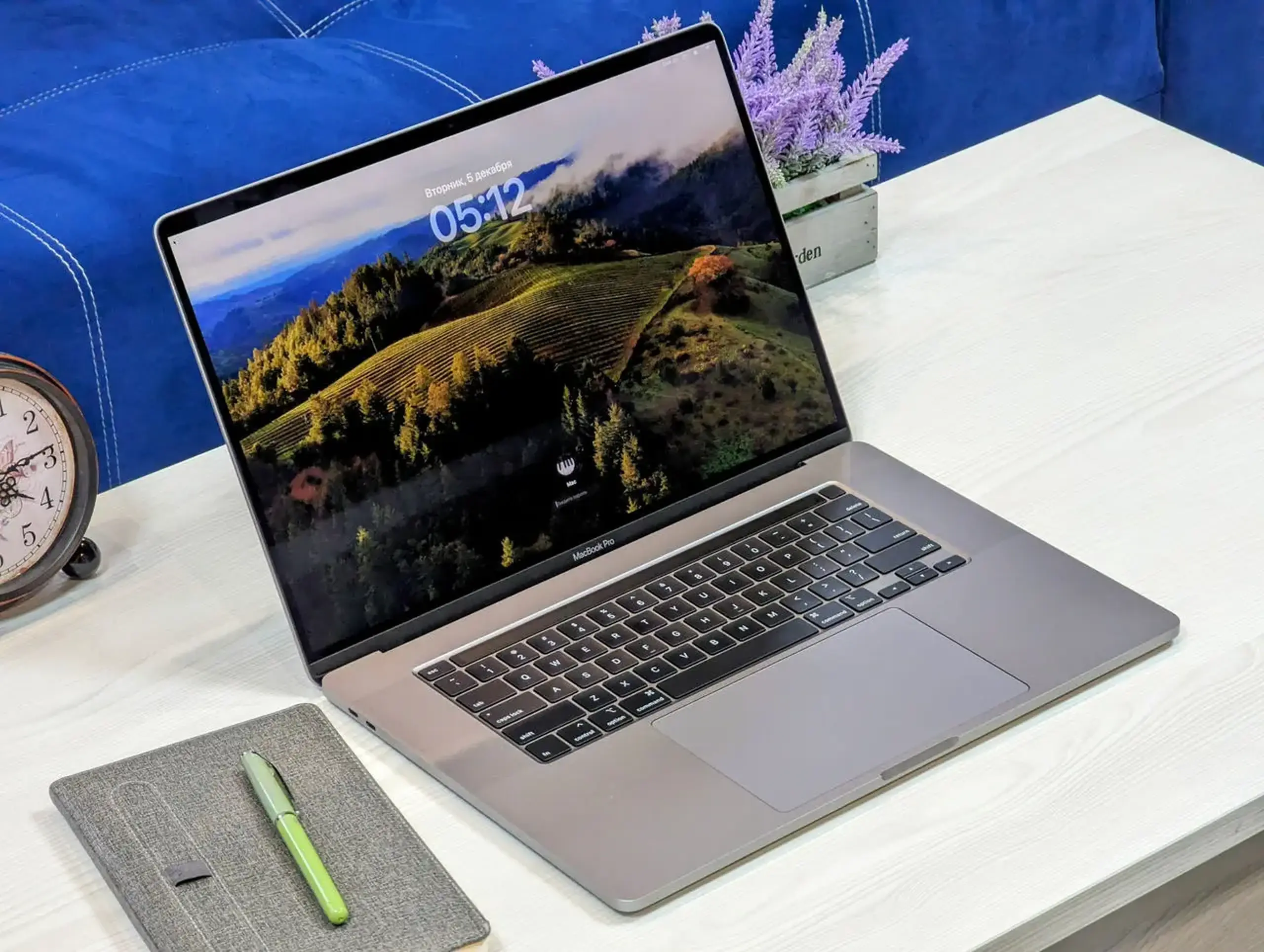 Apple MacBook Pro 16 2019 | i7-9750H | 64GB RAM | 512GB SSD | Radeon Pro 5300M